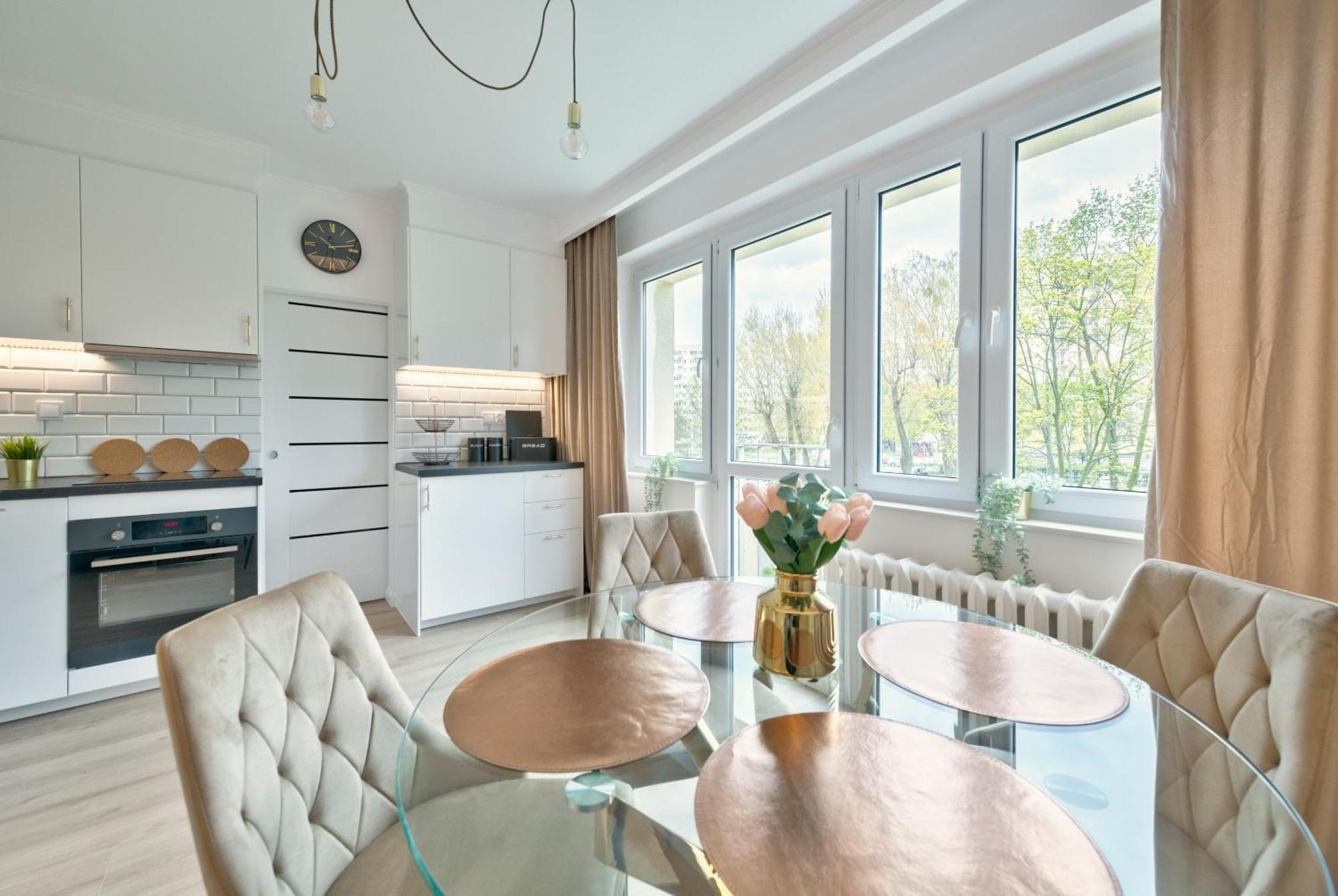 Prime Apartments - White Pearl กดัญสก์ ภายนอก รูปภาพ